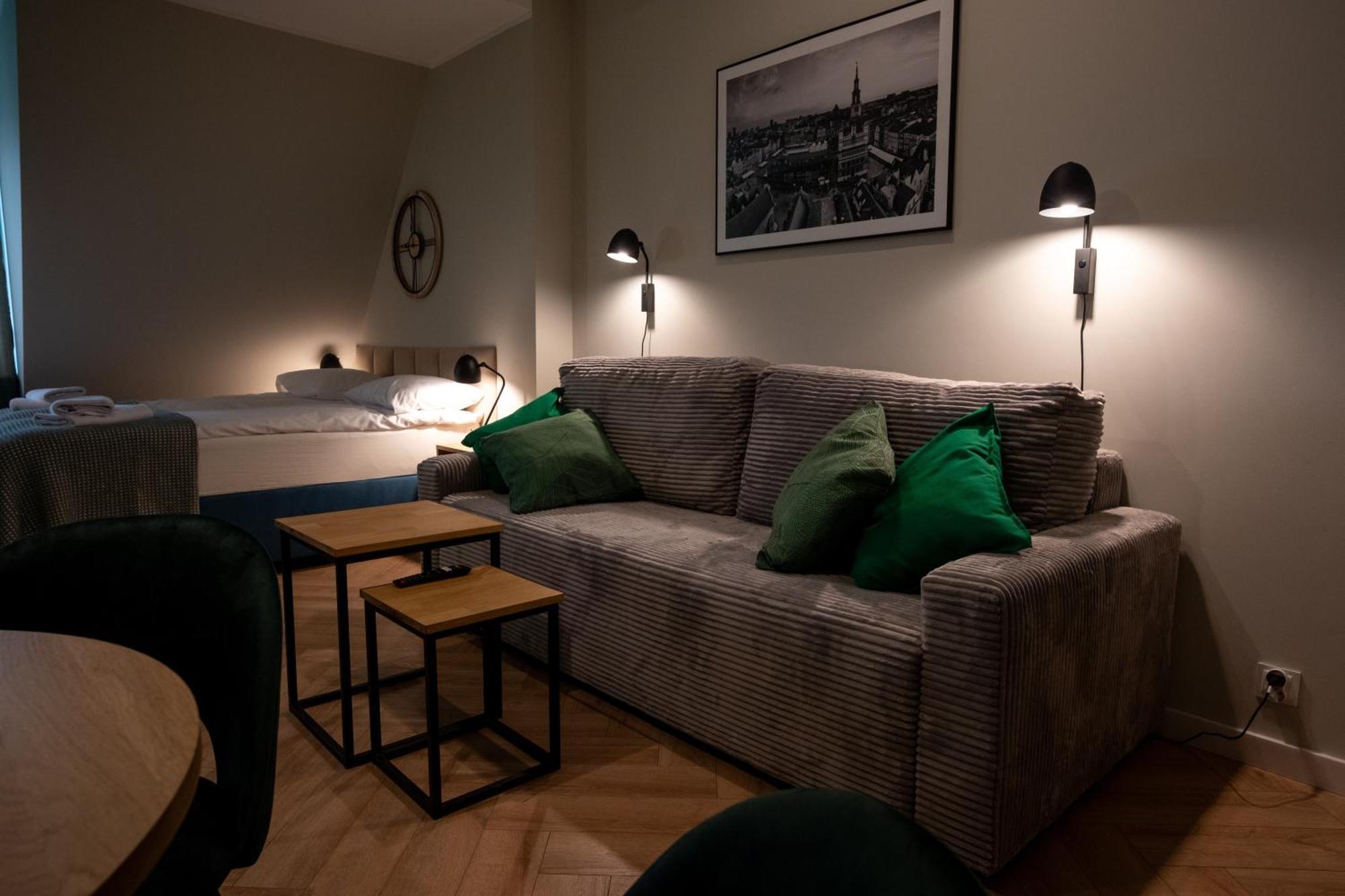 Apartamenty Drevny Kocur Posen Exterior foto