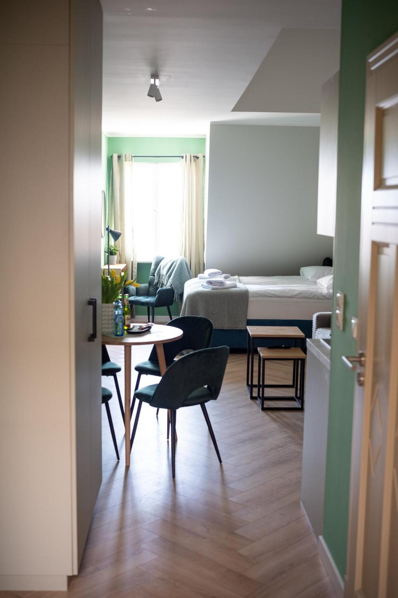 Apartamenty Drevny Kocur Posen Exterior foto