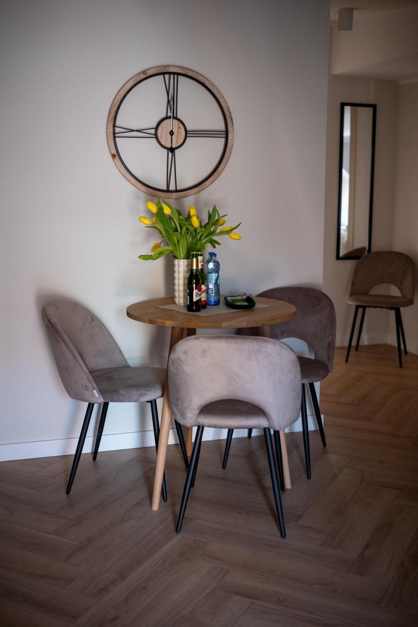 Apartamenty Drevny Kocur Posen Exterior foto